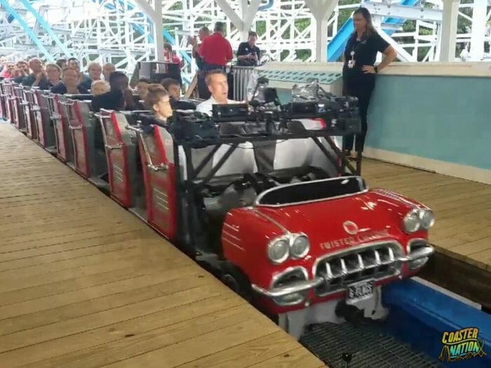 Video Twisted Cyclone First Rides At Six Flags Over Coaster