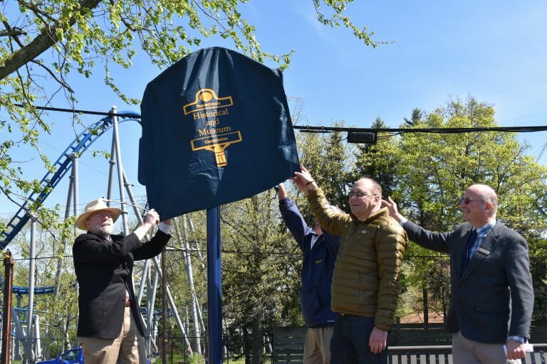 Kennywood Kicks Off 121st Season With Historical Dedication