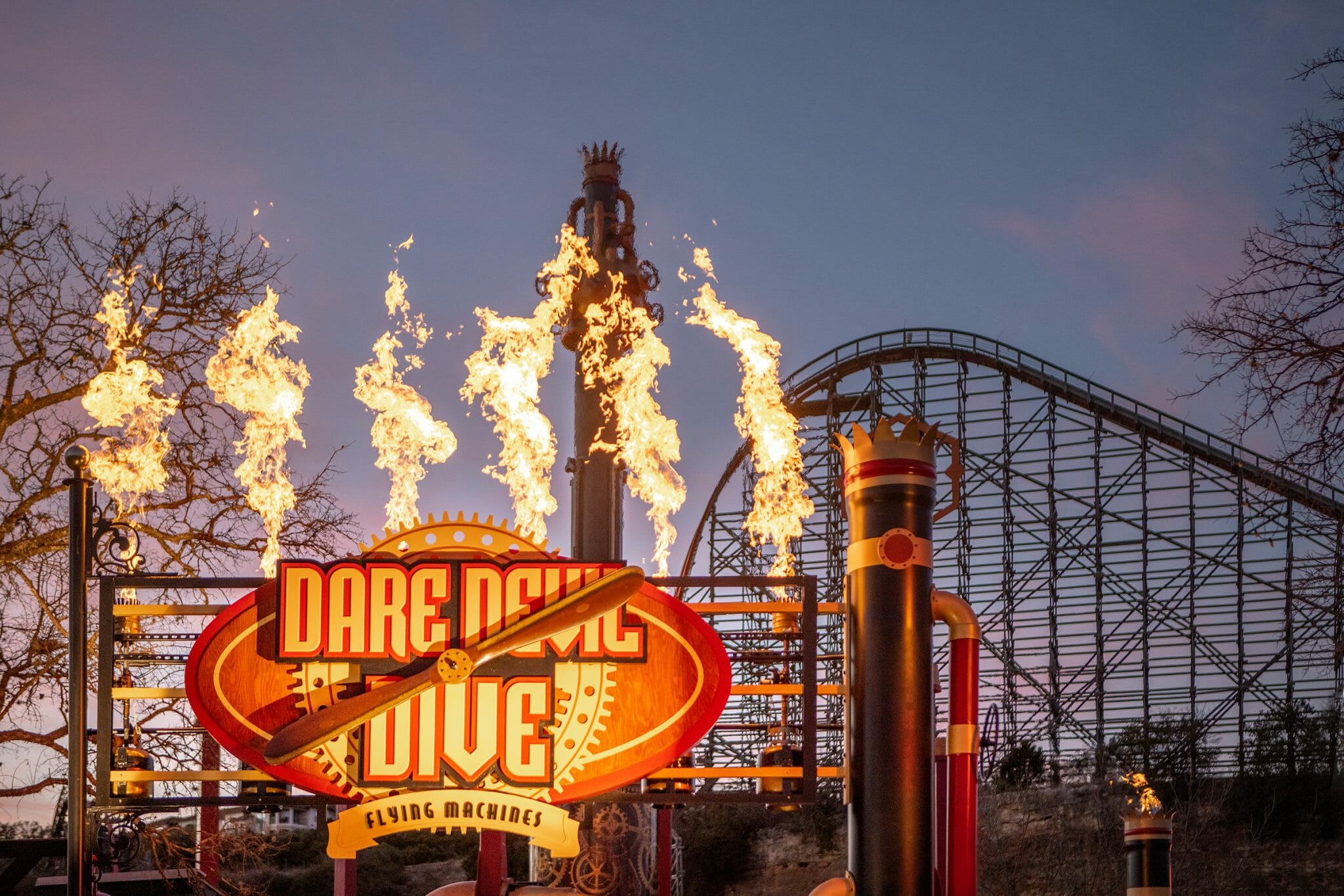 New Dare Devil Dive Brings Aerobatic Thrills To Six Flags Fiesta Texas Coaster Nation